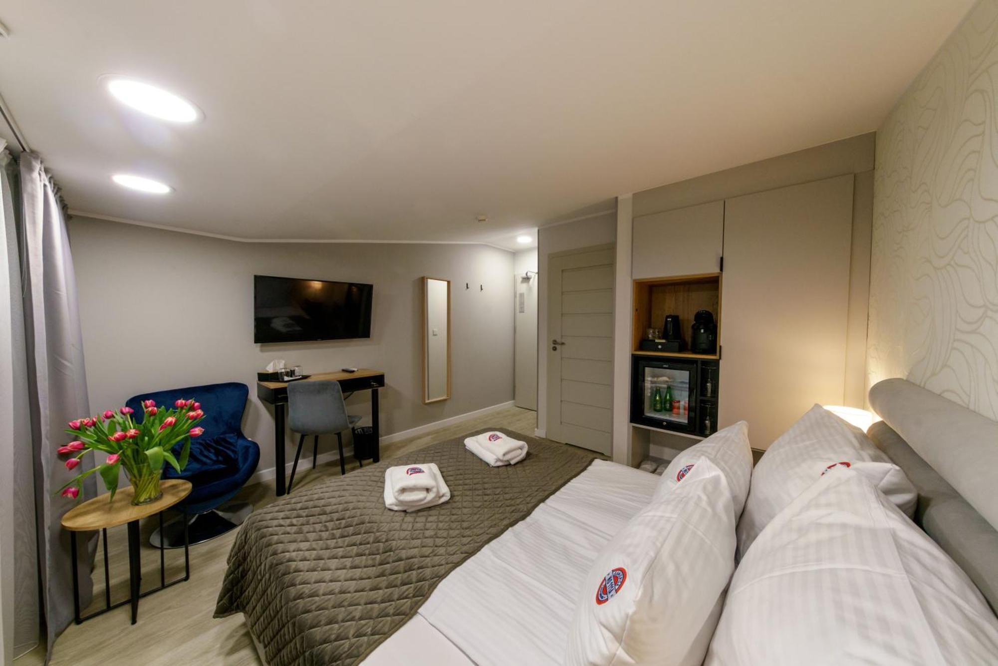 Aparthotel Kamienica no 111a Warszawa Zewnętrze zdjęcie